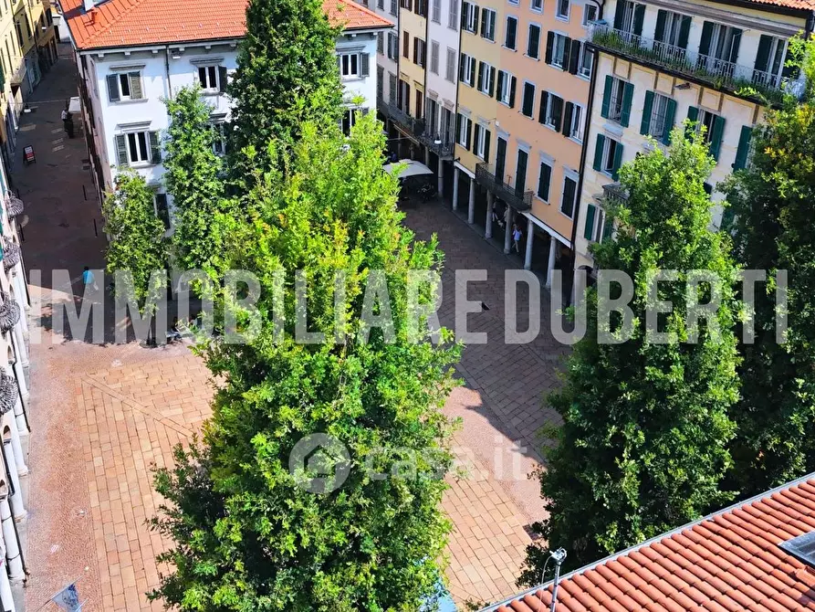 Immagine 3 di Ufficio in vendita  in Piazza del Podestà a Varese