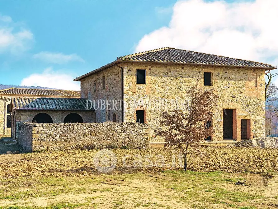 Immagine 9 di Rustico / casale in vendita  in Via San Sebastiano a Rapolano Terme