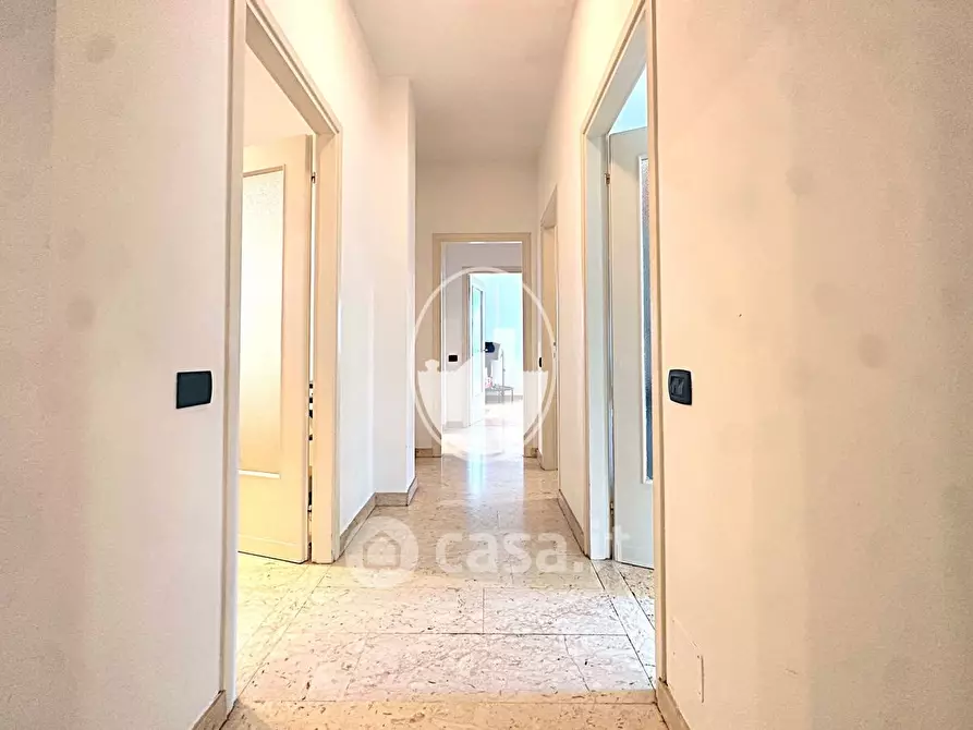 Immagine 16 di Appartamento in vendita  in Via Friuli a Varese