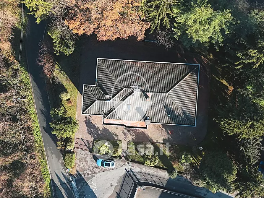 Immagine 2 di Appartamento in vendita  in Via Friuli a Varese