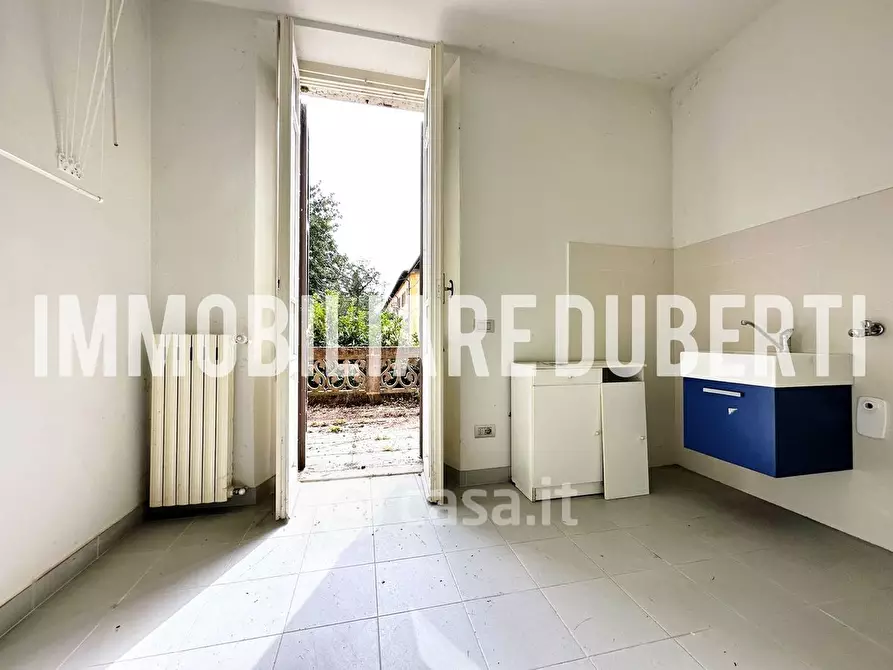 Immagine 17 di Casa indipendente in vendita  in Via Nazario Sauro a Varano Borghi