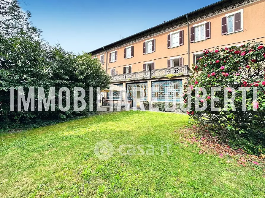 Immagine 2 di Casa indipendente in vendita  in Via Nazario Sauro a Varano Borghi