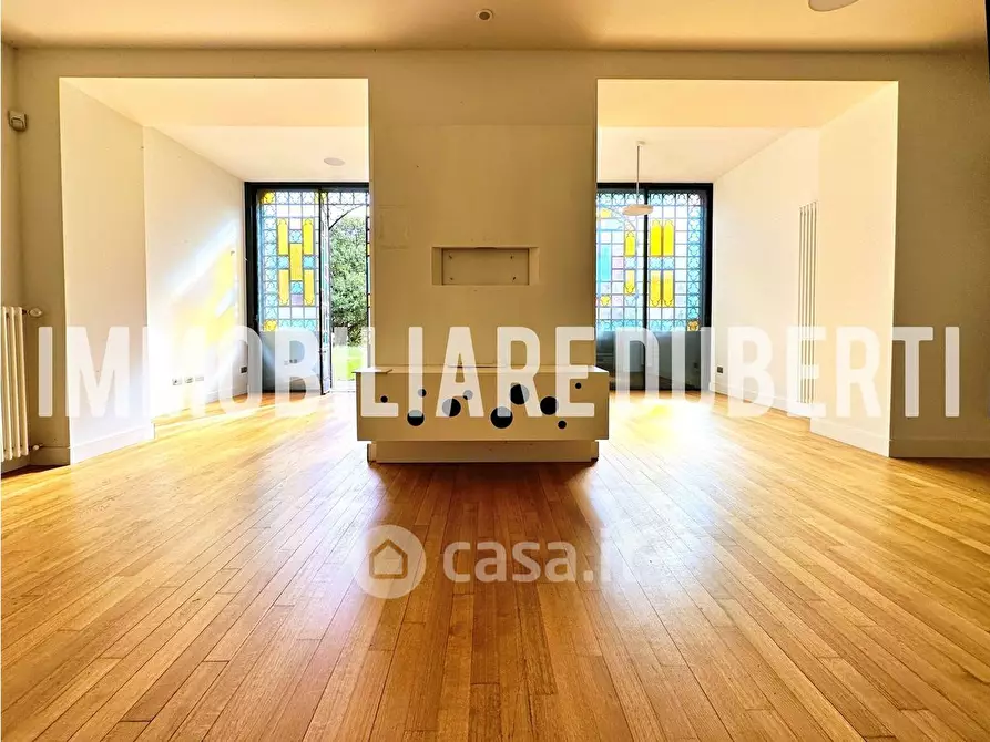 Immagine 5 di Casa indipendente in vendita  in Via Nazario Sauro a Varano Borghi