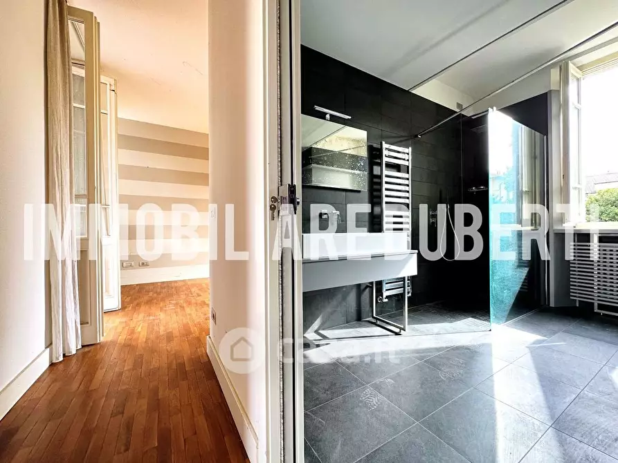 Immagine 9 di Casa indipendente in vendita  in Via Nazario Sauro a Varano Borghi