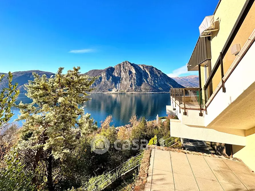 Immagine 19 di Villetta a schiera in vendita  in Corso Italia a Campione D'italia