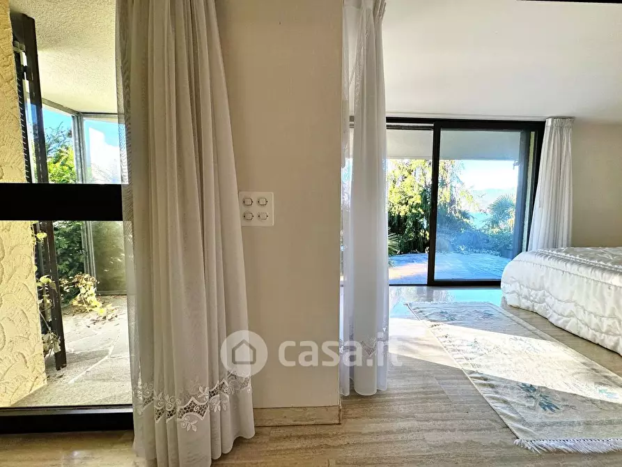 Immagine 8 di Villetta a schiera in vendita  in Corso Italia a Campione D'italia