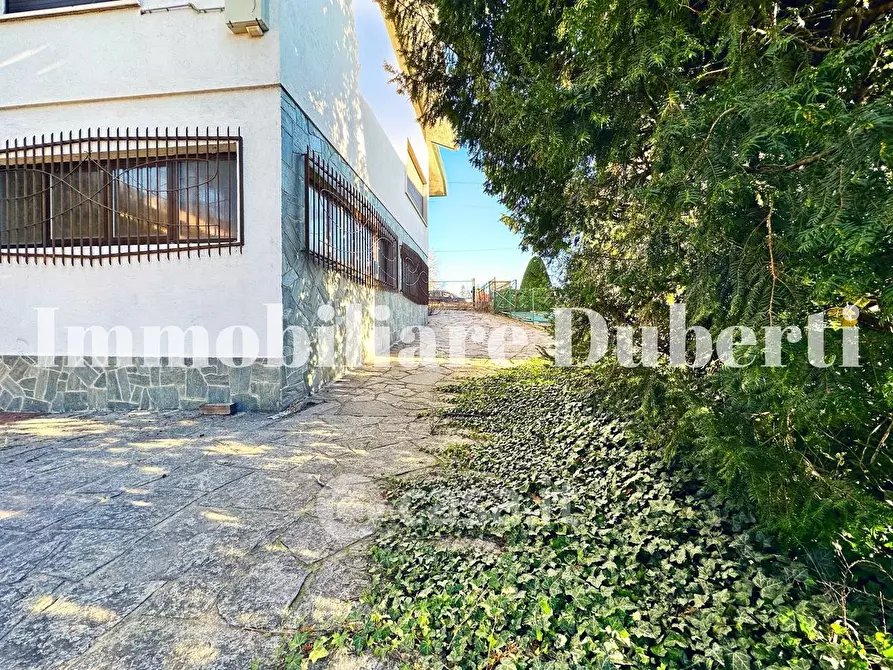 Immagine 20 di Villa in vendita  in Via IV Novembre a Carbonate