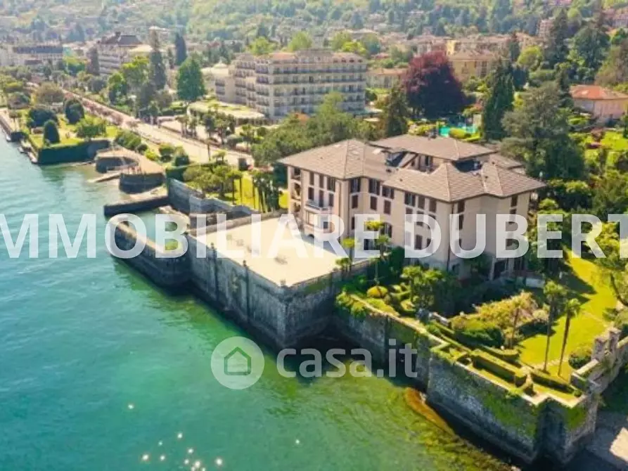 Immagine 2 di Appartamento in vendita  in Corso Umberto I a Stresa