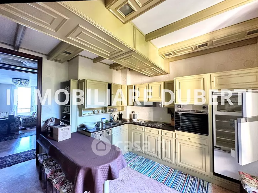 Immagine 25 di Appartamento in vendita  in Corso Umberto I a Stresa