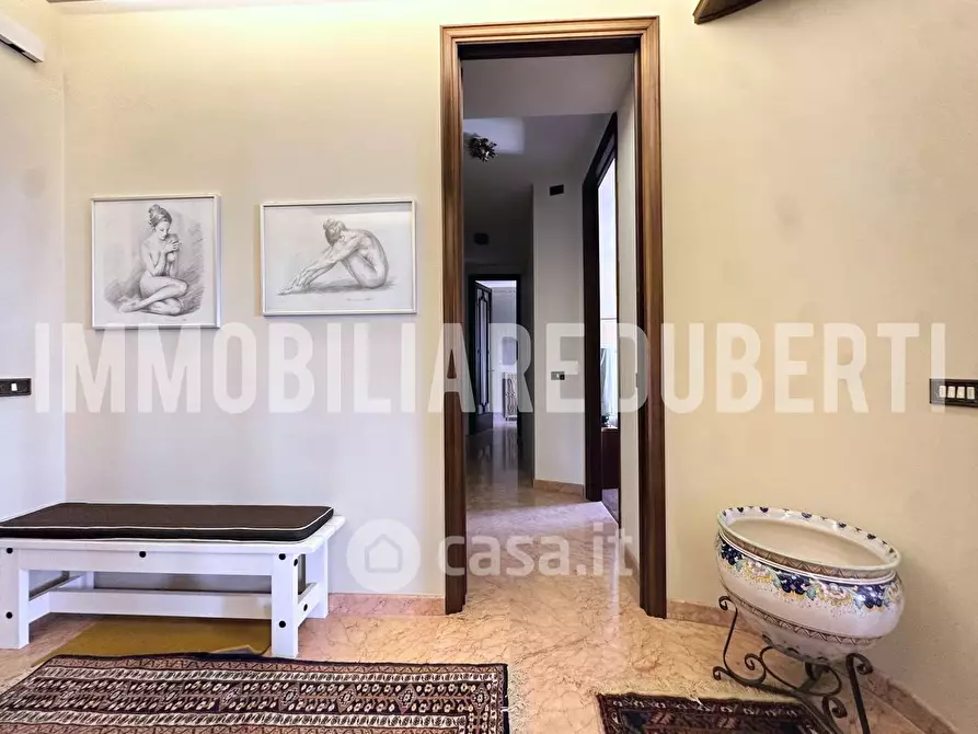 Immagine 35 di Appartamento in vendita  in Corso Umberto I a Stresa