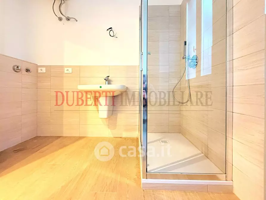 Immagine 10 di Appartamento in affitto  in Piazza Monte Grappa a Varese