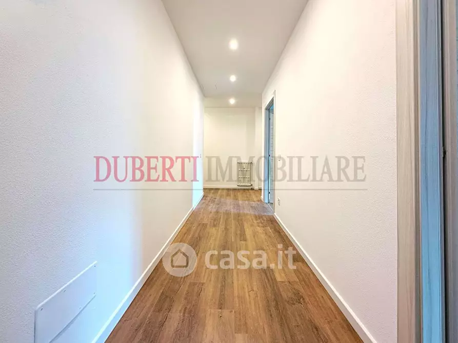 Immagine 6 di Appartamento in affitto  in Piazza Monte Grappa a Varese