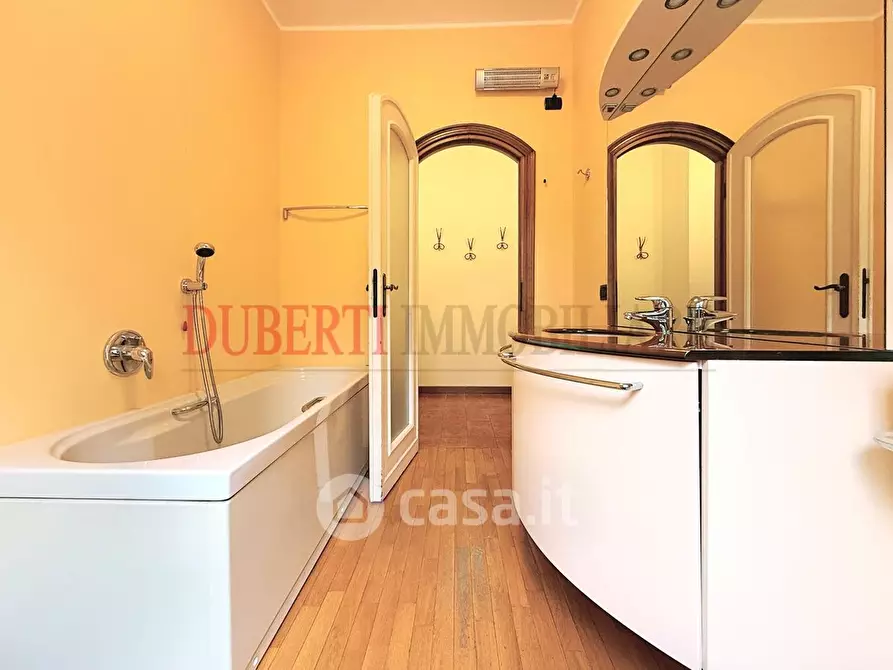 Immagine 12 di Appartamento in affitto  in Via Fratelli Comolli a Varese