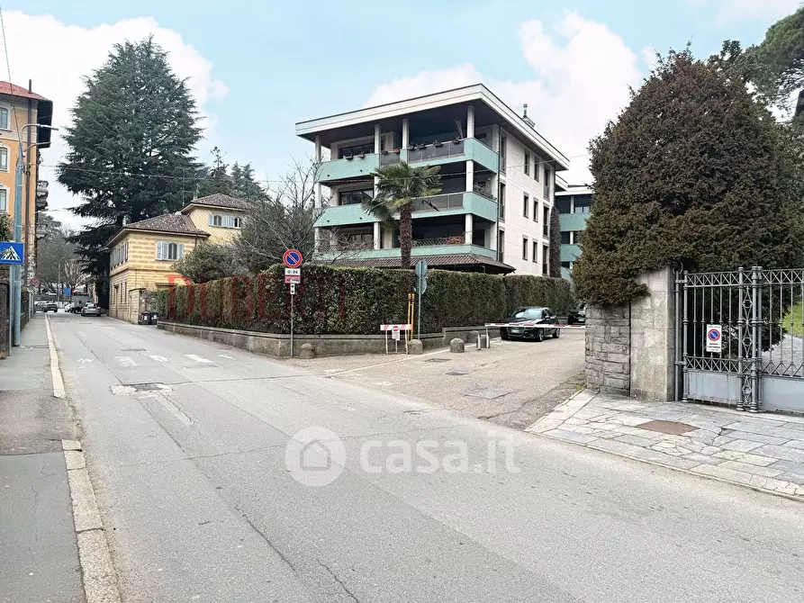 Immagine 2 di Appartamento in affitto  in Via Fratelli Comolli a Varese