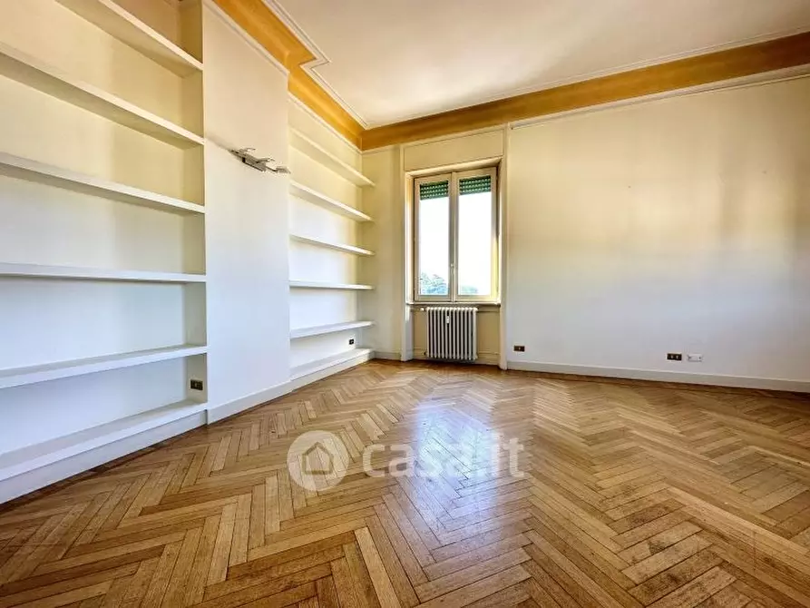 Immagine 1 di Appartamento in affitto  in Piazza Monte Grappa a Varese