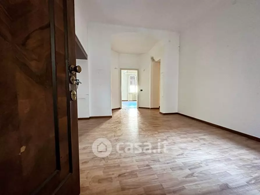 Immagine 11 di Appartamento in affitto  in Piazza Monte Grappa a Varese