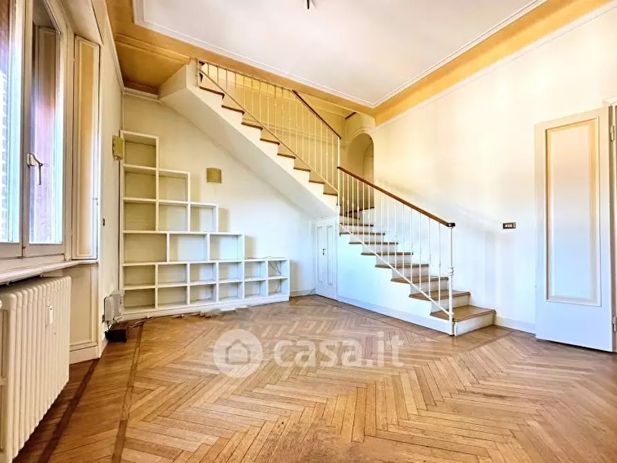 Immagine 3 di Appartamento in affitto  in Piazza Monte Grappa a Varese