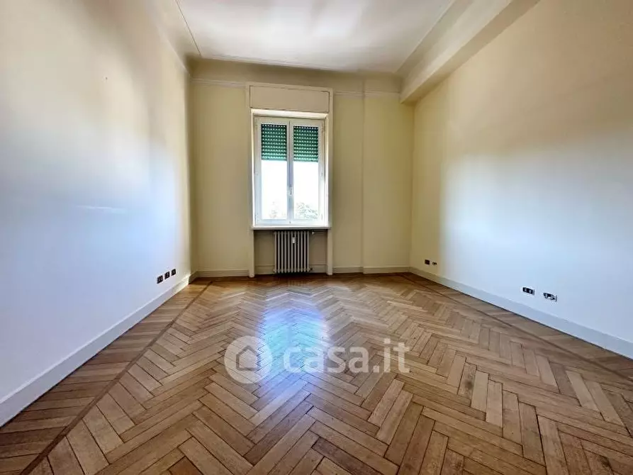 Immagine 5 di Appartamento in affitto  in Piazza Monte Grappa a Varese