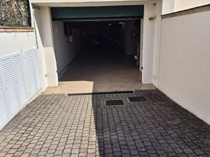 Immagine 16 di Appartamento in vendita  in via caduti sul lavoro 7 a Sirolo