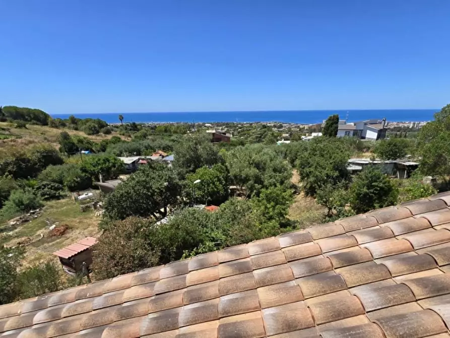 Immagine 14 di Rustico / casale in vendita  in via del Casaletto Rosso 45 a Civitavecchia