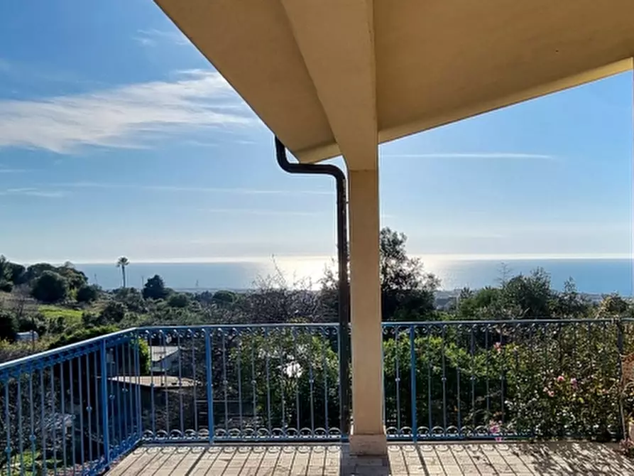 Immagine 21 di Rustico / casale in vendita  in via del Casaletto Rosso 45 a Civitavecchia