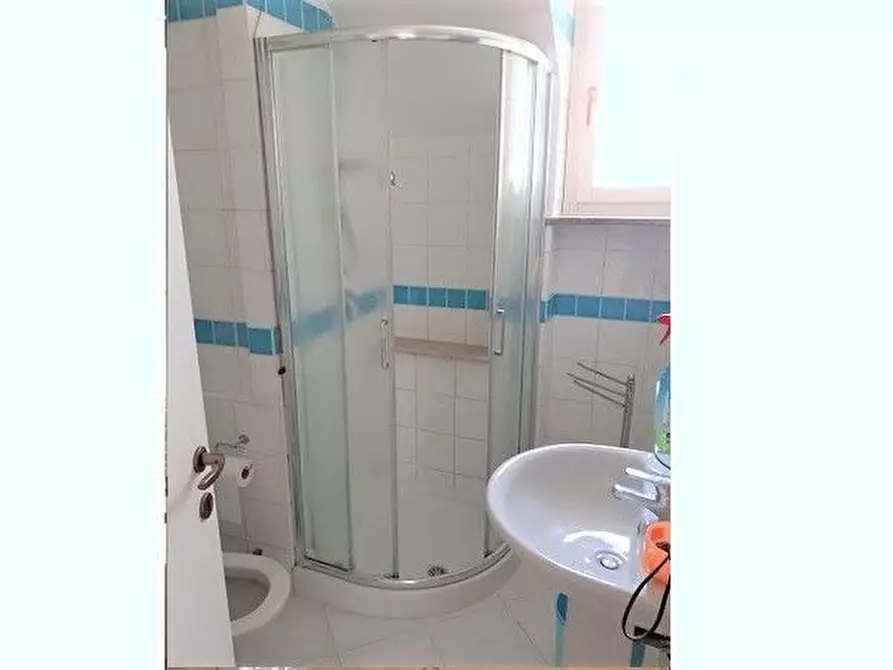 Immagine 11 di Villa in vendita  a Santa Marinella