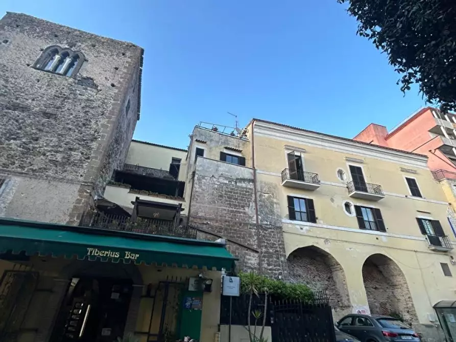 Immagine 9 di Appartamento in vendita  in Via San Benedetto a Sessa Aurunca