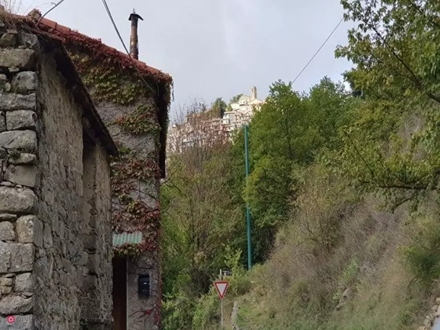 Immagine 16 di Rustico / casale in vendita  in Bajardo a Baiardo