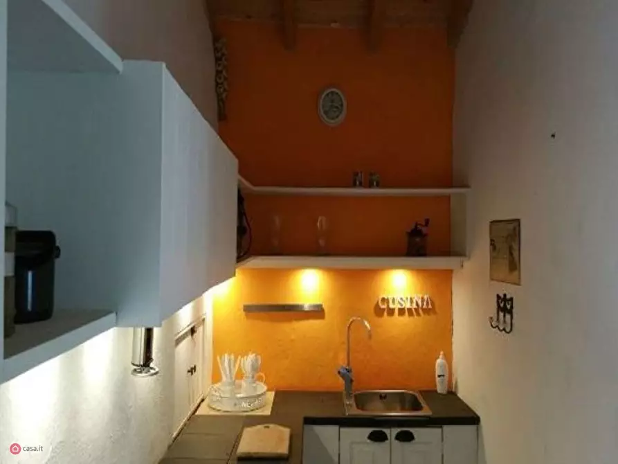 Immagine 5 di Appartamento in vendita  in via Angeli a Apricale