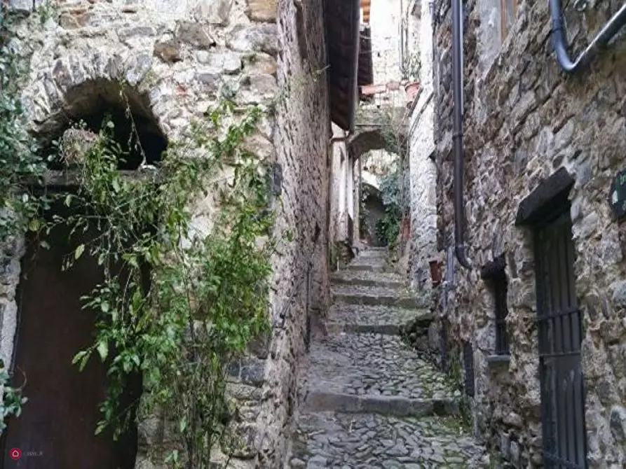 Immagine 8 di Appartamento in vendita  in via Angeli a Apricale