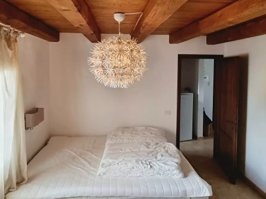 Immagine 10 di Rustico / casale in vendita  in località Montebello a Tarquinia