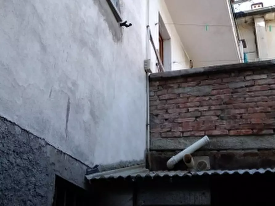 Immagine 10 di Negozio in vendita  in piazza Garibaldi a Poppi