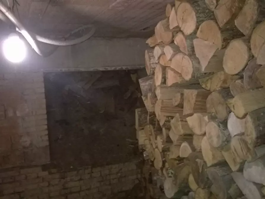 Immagine 35 di Bar / Ristorante in vendita  in scarpaccia a Castel San Niccolò