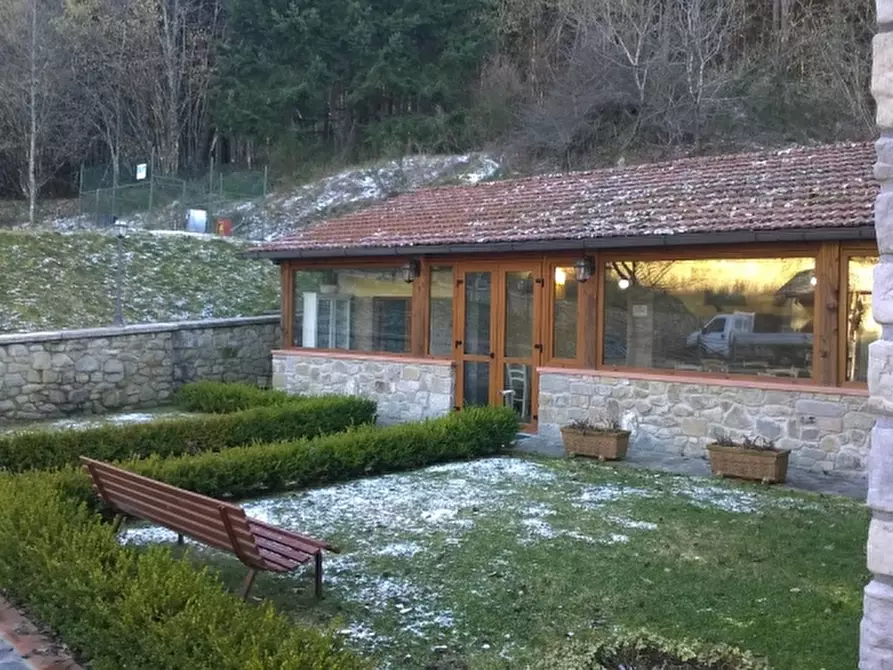 Immagine 17 di Bar / Ristorante in vendita  in scarpaccia a Castel San Niccolò