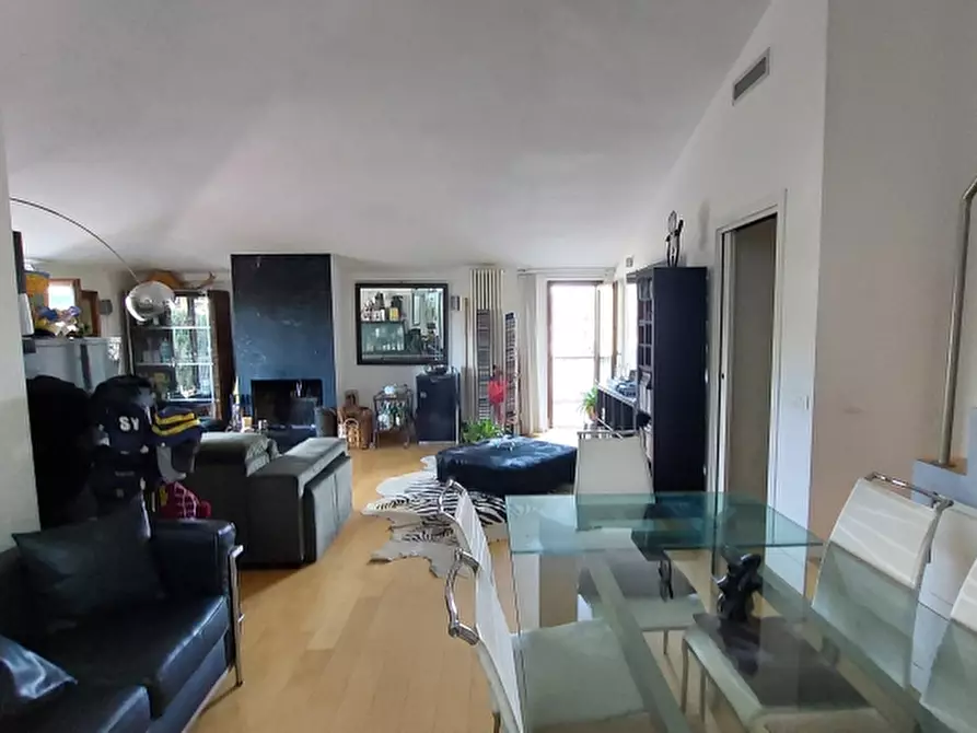 Immagine 12 di Attico in vendita  in viale Michelangelo Buonarroti 68 a Arezzo