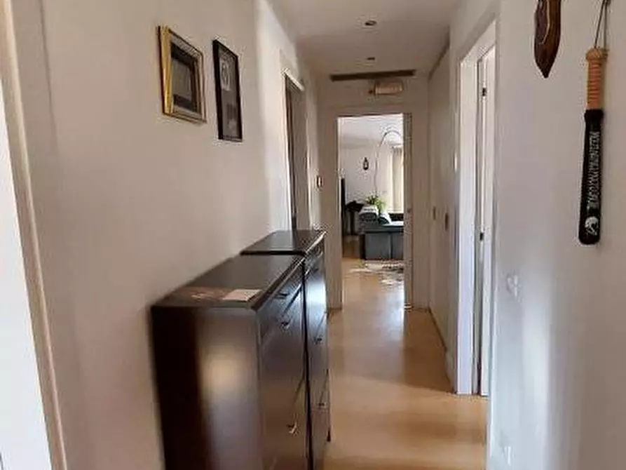 Immagine 27 di Attico in vendita  in viale Michelangelo Buonarroti 68 a Arezzo