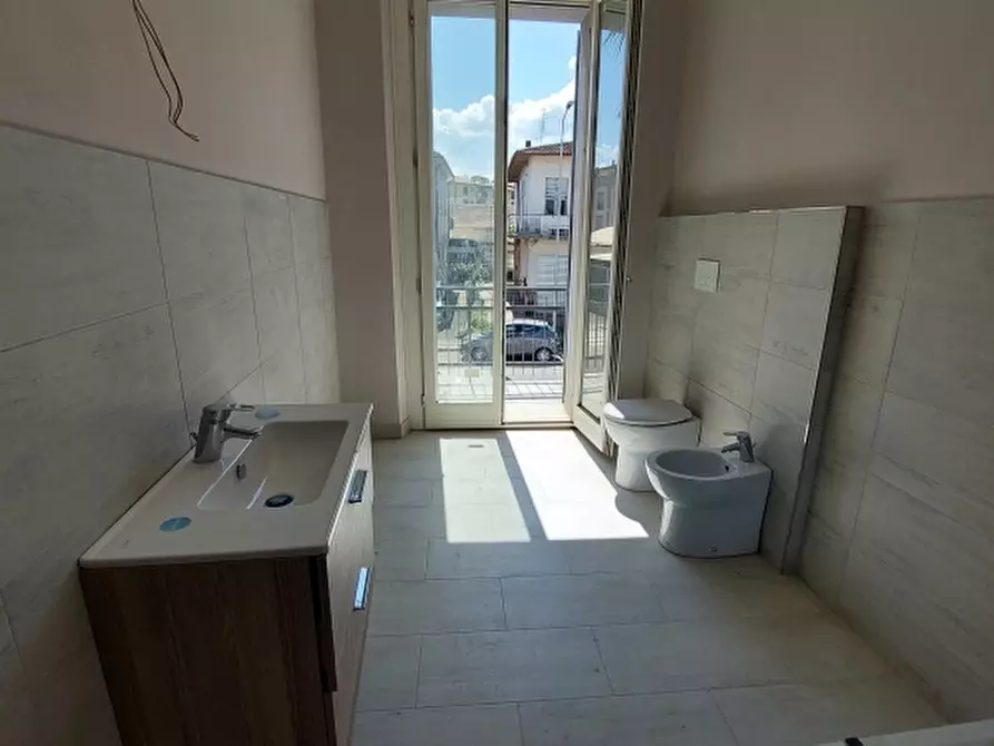 Immagine 4 di Appartamento in vendita  in via Romana 165 a Arezzo