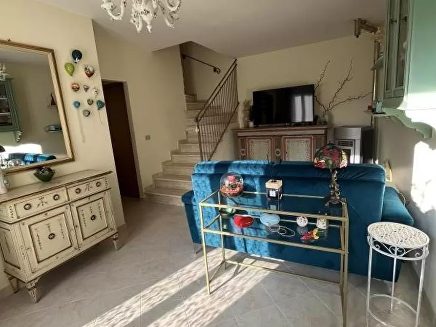 Immagine 3 di Appartamento in vendita  in Ruscello 35 a Arezzo