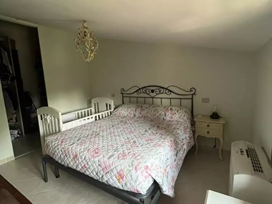 Immagine 8 di Appartamento in vendita  in Ruscello 35 a Arezzo