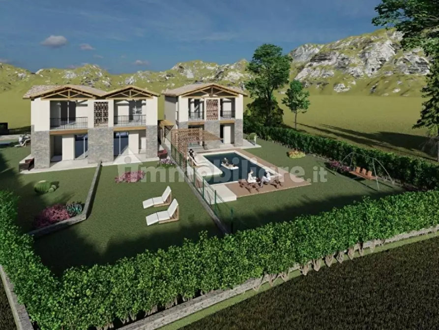 Immagine 2 di Villa in vendita  in la Pace 1 a Arezzo