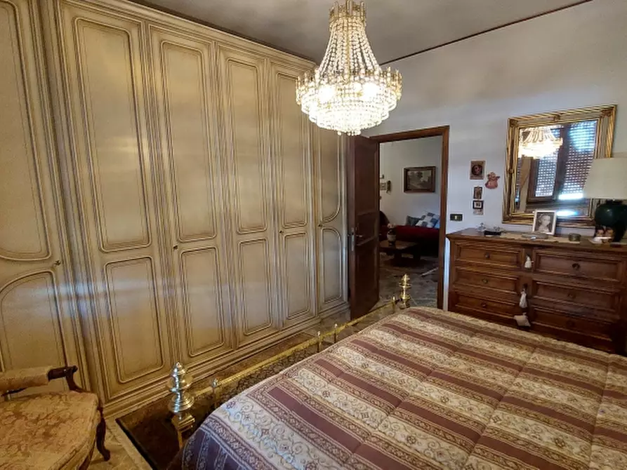 Immagine 7 di Appartamento in vendita  in via Delle Biole 40 a Arezzo