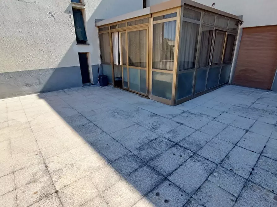 Immagine 11 di Appartamento in vendita  in via Delle Biole 40 a Arezzo