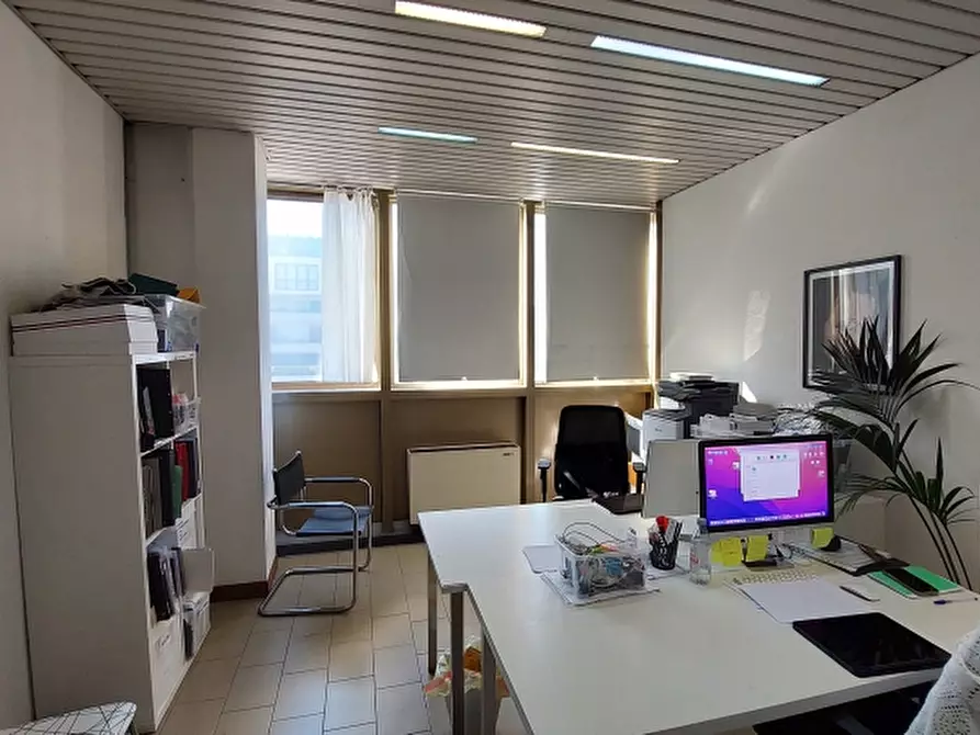 ufficio in vendita ad Arezzo in zona Giotto/XXV Aprile