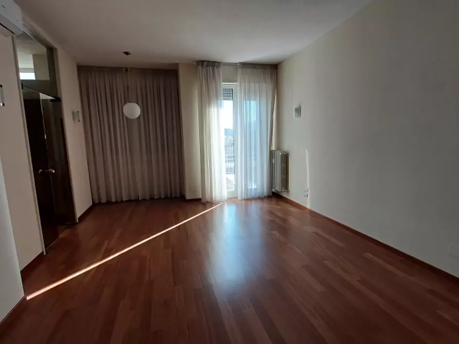 Immagine 2 di Appartamento in affitto  in Via Colombo 3 a Arezzo