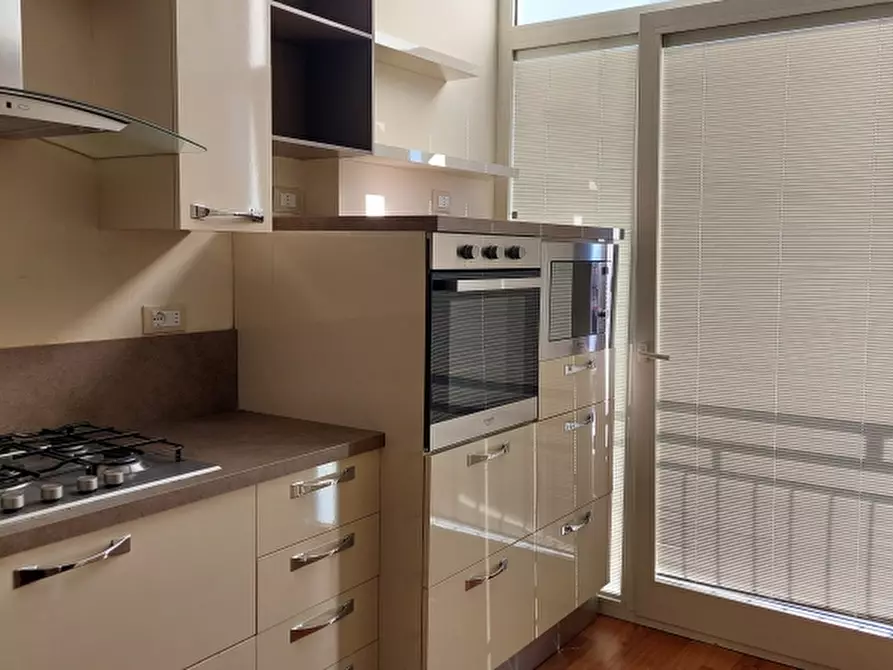 Immagine 3 di Appartamento in affitto  in Via Colombo 3 a Arezzo