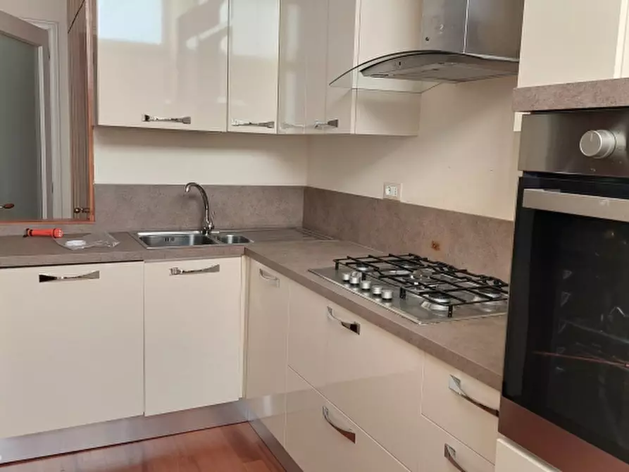 Immagine 1 di Appartamento in affitto  in Via Colombo 3 a Arezzo