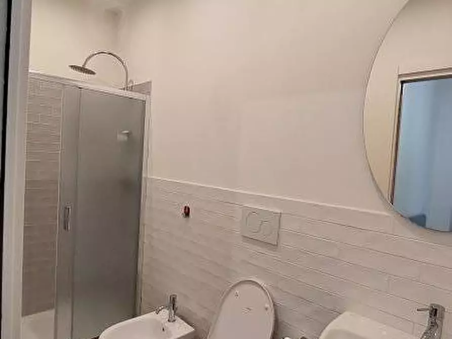 Immagine 12 di Appartamento in vendita  in Viale Michelangelo 68 a Arezzo