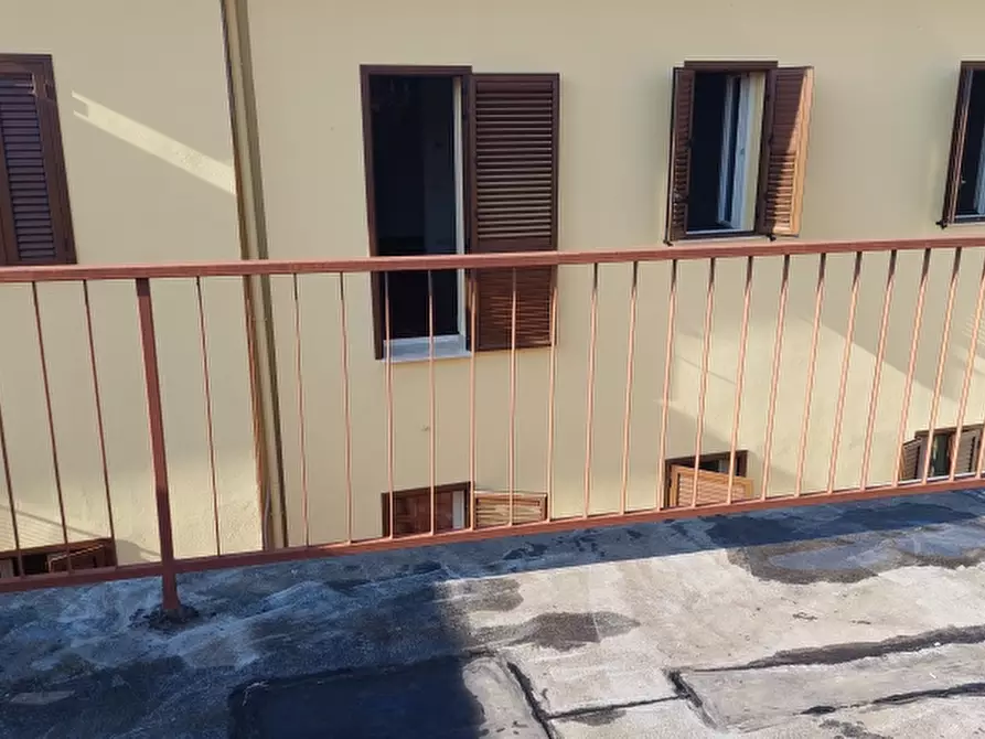 Immagine 7 di Appartamento in vendita  in via Ser Gorello 10 a Arezzo