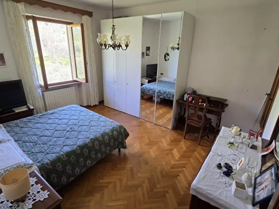 Immagine 7 di Villa in vendita  in loc. Puliciano 14 a Arezzo