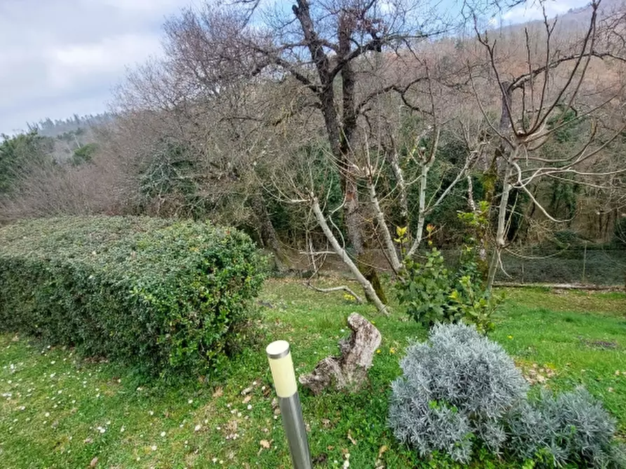 Immagine 8 di Villa in vendita  in loc. Torrino 5/C a Arezzo